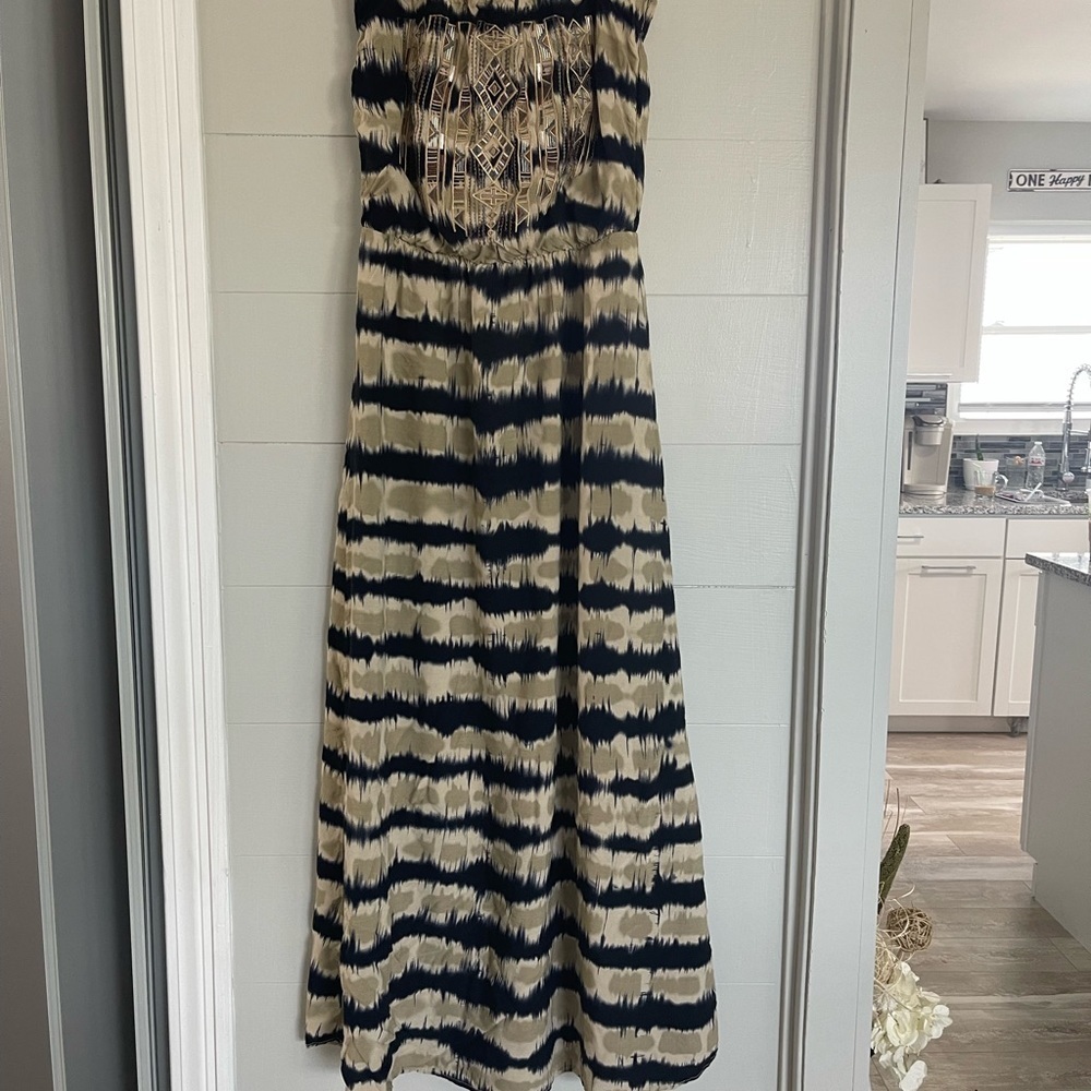 Solitaire | Women’s Size Small Boho Strapless Maxi Dress With Embroidery